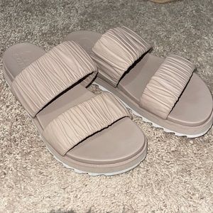 Sorel Roaming Two Strap Slide - Omega Taupe